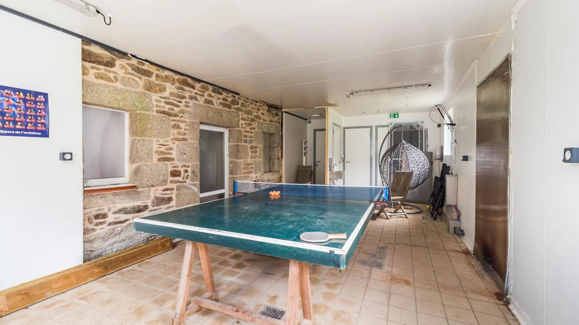 Villa Ancien Moulin rénové à neuf pour 20 personnes sur les rives du Trieux à Plésidy 0*,  France