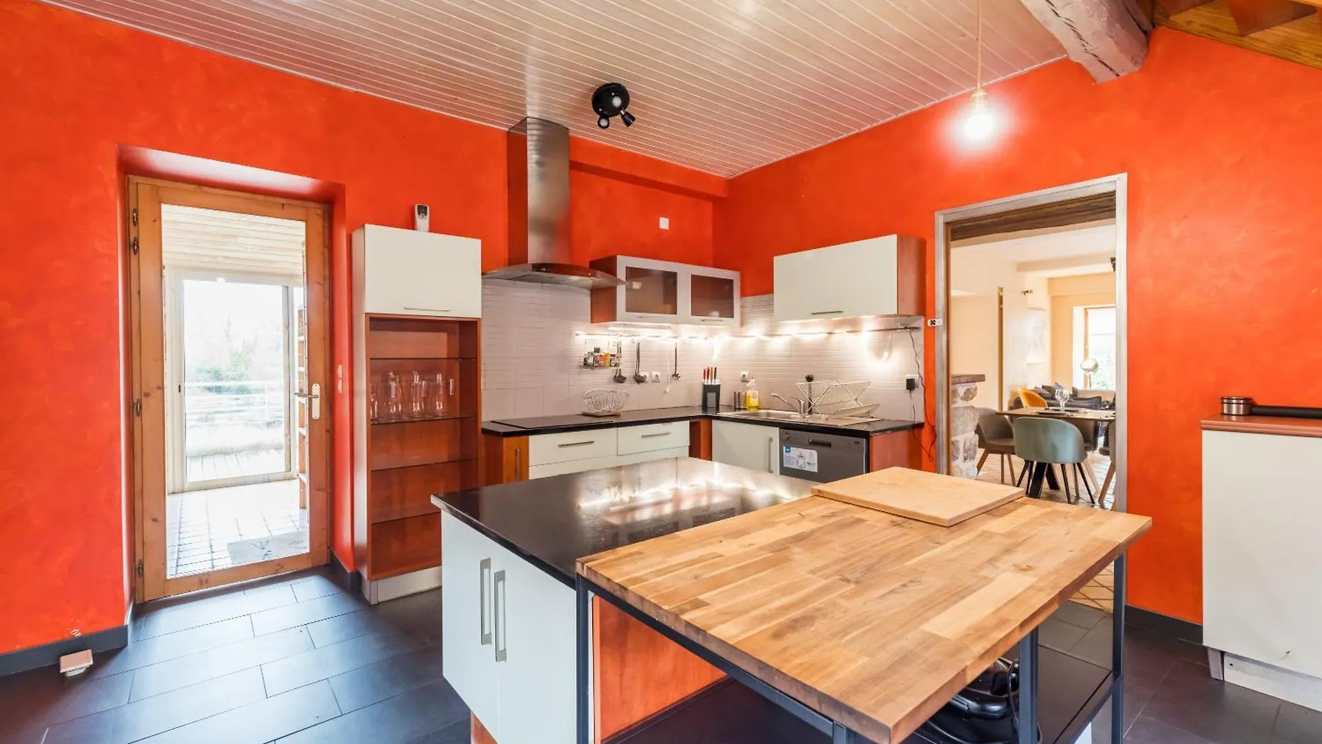 Villa Ancien Moulin rénové à neuf pour 20 personnes sur les rives du Trieux à Plésidy